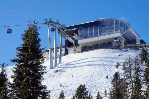 With our state-of-the-art lift system you will spend more time skiing and less time standing in lines.